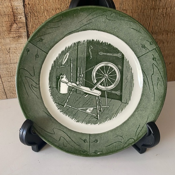 Vintage Colonial Homestead China by Royal Bread & Butter Plates - Picture 1 of 7
